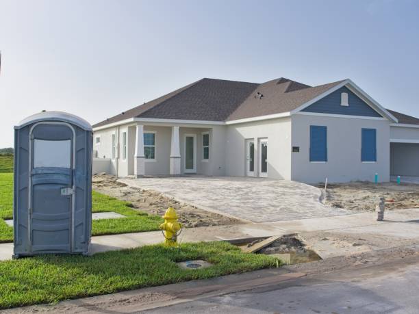 Best Portable restroom trailer rental  in Winfield, AL