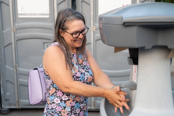 Best Portable toilet rental cost  in Winfield, AL